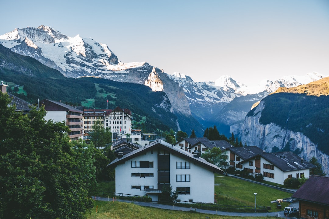 Master Relocating to Switzerland with Confidence
